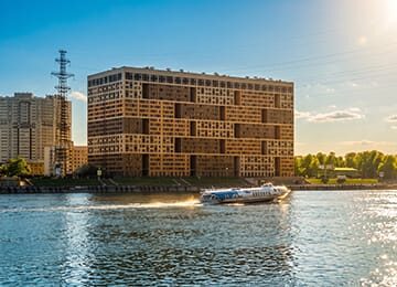 Жилой дом «Мегалит» в Санкт-Петербурге